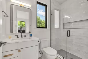 6905 Daugherty St, Austin, TX 78757 - Photo 24
