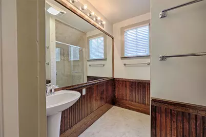350 N Madison Street, La Grange, TX 78945 - Photo 36
