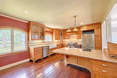 350 N Madison Street, La Grange, TX 78945 - Photo 22