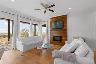 20913 Nimitz Ave, Lago Vista, TX 78645 - Photo 8