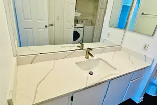 2320 Gracy Farms Ln, Austin, TX 78758 - Photo 4