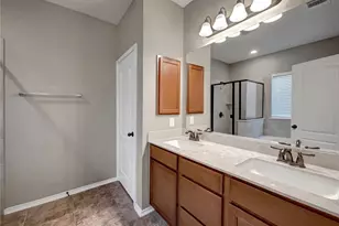 201 Phillips Dr, Kyle, TX 78640 - Photo 28