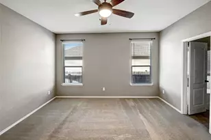 201 Phillips Dr, Kyle, TX 78640 - Photo 26