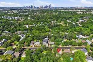 1313 Perez St, Austin, TX 78721 - Photo 2