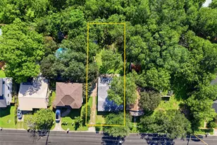 1313 Perez St, Austin, TX 78721 - Photo 2