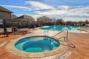 2105 Town Centre Dr, Round Rock, TX 78664 - Photo 20