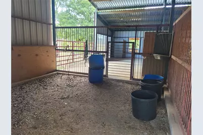 243 Piney Ridge Drive, Bastrop, TX 78602 - Photo 38