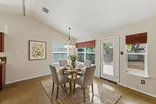 723 Shade Tree Dr, Austin, TX 78748 - Photo 28