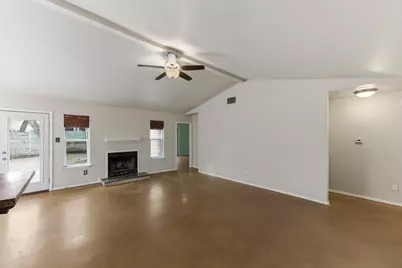 723 Shade Tree Drive, Austin, TX 78748 - Photo 4