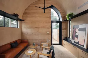 2201 Garden St, Austin, TX 78702 - Photo 32