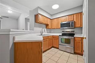 2450 Wickersham Ln, Austin, TX 78741 - Photo 6