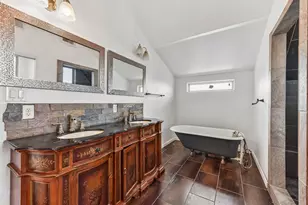 2003 E 9th St, Austin, TX 78702 - Photo 1