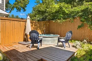 2007 S L Davis Ave, Austin, TX 78702 - Photo 4