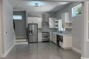 2604 Francisco St, Austin, TX 78702 - Photo 6