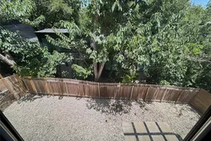 2604 Francisco St, Austin, TX 78702 - Photo 18