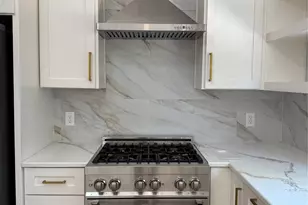 2604 Francisco St, Austin, TX 78702 - Photo 12