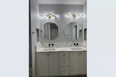 2604 Francisco Street #B, Austin, TX 78702 - Photo 36