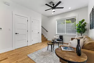 806 Philco Dr, Austin, TX 78745 - Photo 16
