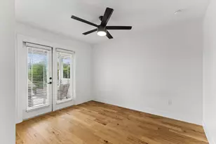 806 Philco Dr, Austin, TX 78745 - Photo 24