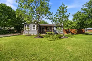 700 9th St St, Blanco, TX 78606 - Photo 32