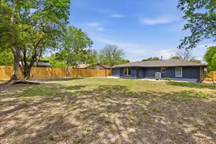 309 E Lola Dr, Austin, TX 78753 - Photo 22