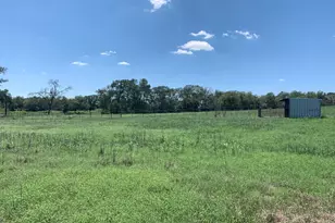 133 Clearfork Rd, Lockhart, TX 78644 - Photo 4