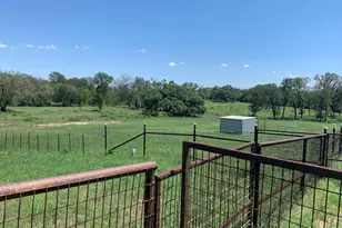 133 Clearfork Rd, Lockhart, TX 78644 - Photo 6