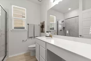 6909 Daniel Rnch Dr, Austin, TX 78744 - Photo 22