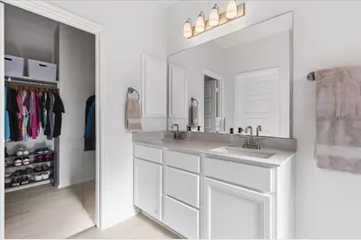 6909 Daniel Ranch Drive, Austin, TX 78744 - Photo 16