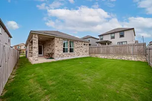 7216 Gray Catbird Dr, Austin, TX 78744 - Photo 18