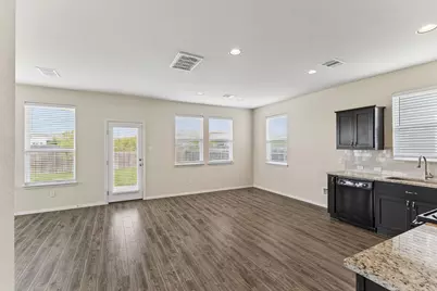 318 Schuylerville Drive, Elgin, TX 78621 - Photo 8