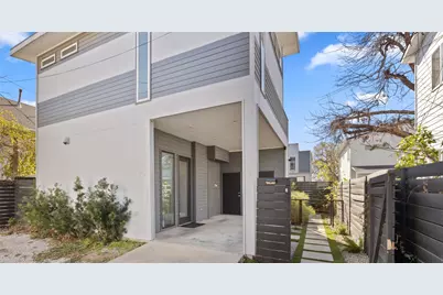 1904 E 17th Street #B, Austin, TX 78702 - Photo 2