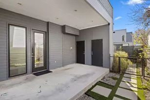 1904 E 17th St, Austin, TX 78702 - Photo 34