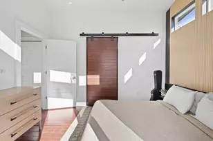 1904 E 17th St, Austin, TX 78702 - Photo 22