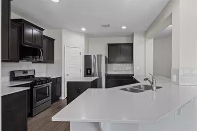 7301 Van Ness Street, Austin, TX 78744 - Photo 10