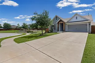 7301 Van Ness St, Austin, TX 78744 - Photo 2