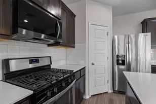 7301 Van Ness St, Austin, TX 78744 - Photo 12