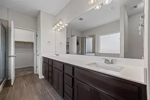 7301 Van Ness St, Austin, TX 78744 - Photo 18