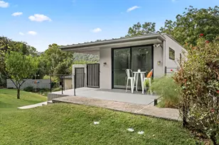 14011 Hummingbird Ln, Austin, TX 78732 - Photo 2