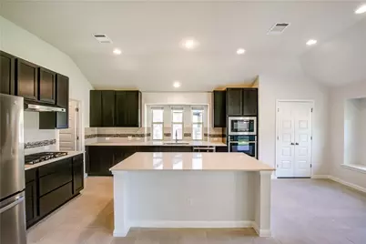 2425 Choctaw Place, Leander, TX 78641 - Photo 10