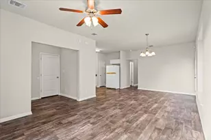 142 Preston Trail, San Marcos, TX 78666 - Photo 4
