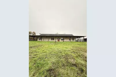 11791 Silver Springs Road, Rockdale, TX 76567 - Photo 32