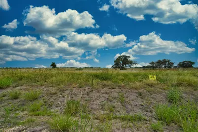 180 Altidore Avenue, Dale, TX 78616 - Photo 8