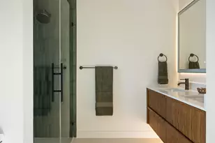 2305 E 21st St, Austin, TX 78722 - Photo 6