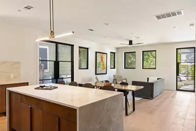 2305 E 21st Street #2, Austin, TX 78722 - Photo 4