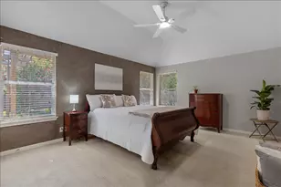 9012 Meacham Wy, Austin, TX 78749 - Photo 16