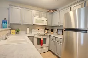 730 E Mather St, New Braunfels, TX 78130 - Photo 22