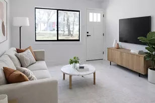 2014 Pecan St, Bastrop, TX 78602 - Photo 8