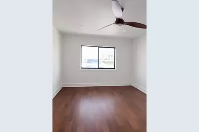 2014 Pecan Street, Bastrop, TX 78602 - Photo 16