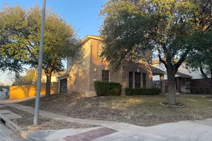 15137 Sarah's Creek Dr, Pflugerville, TX 78660 - Photo 2